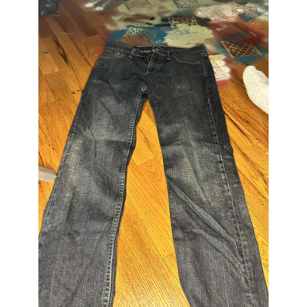 Levi's 511 Slim Fit Jeans - Classic Denim Swagger